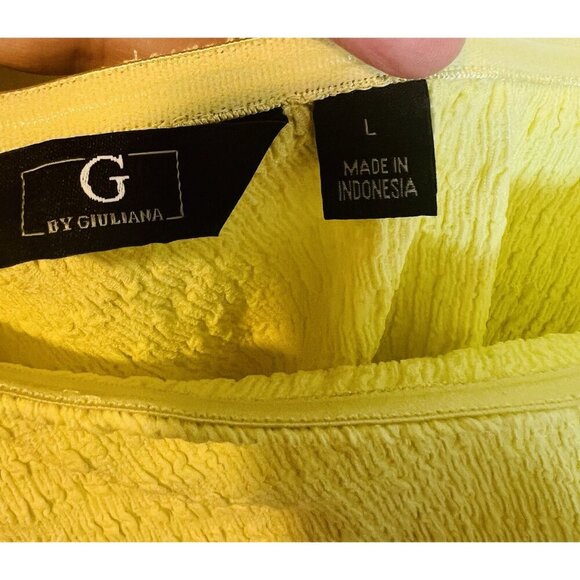 G By Giuliana Chartreuse One Shoulder Short Sleeve Top Size Large City Chic NWOT - Picture 3 of 7